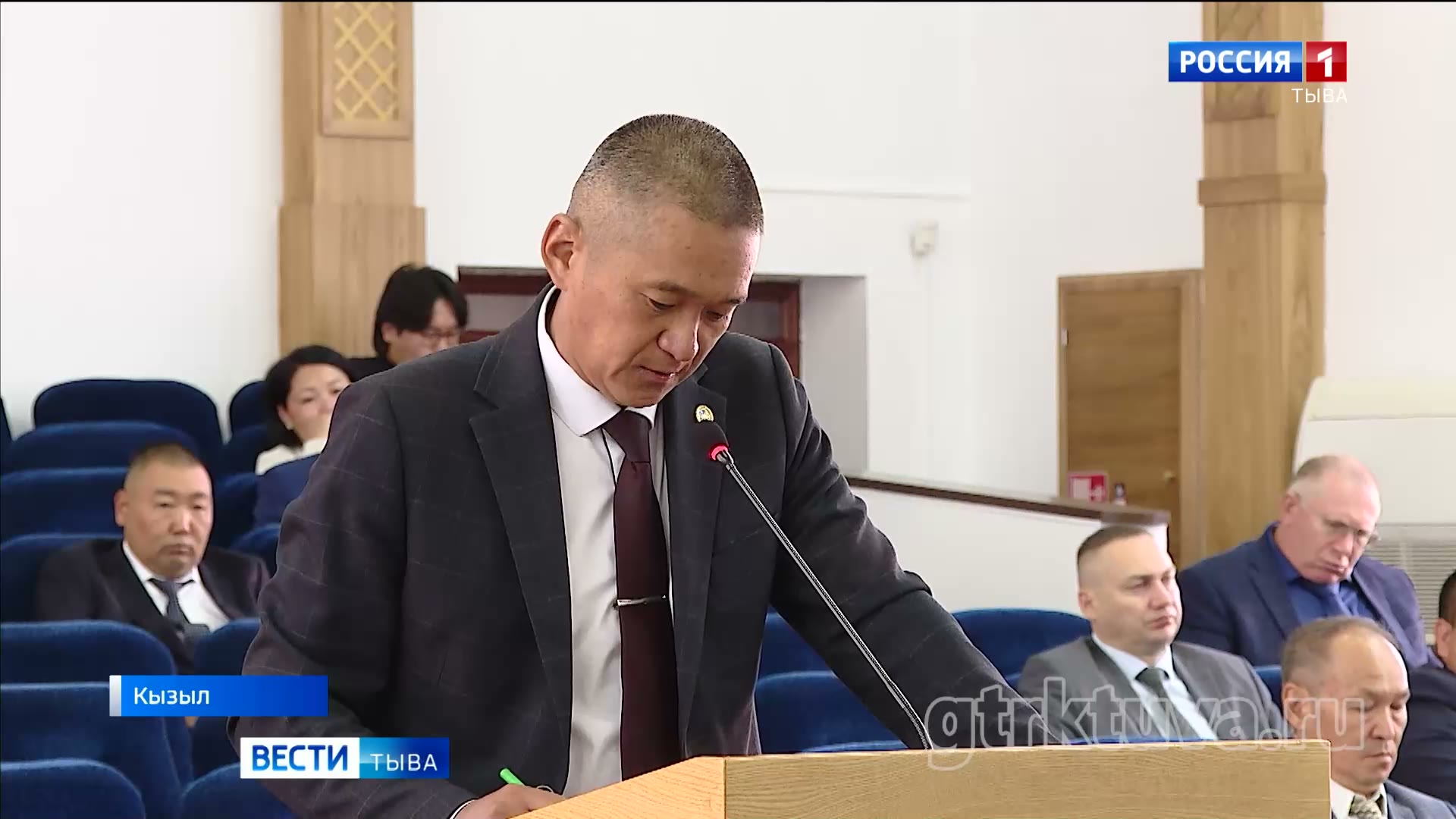 Медведь в доме