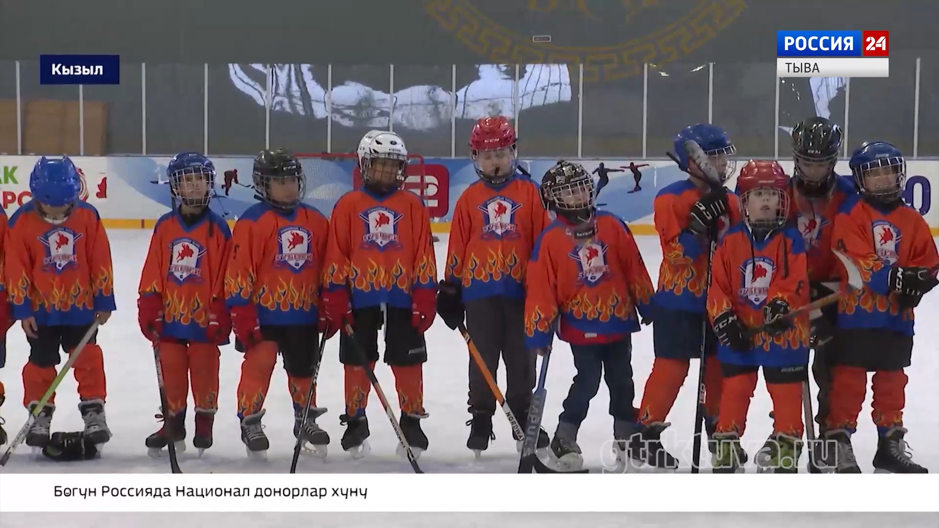 Девискээрлер аразында хөккей