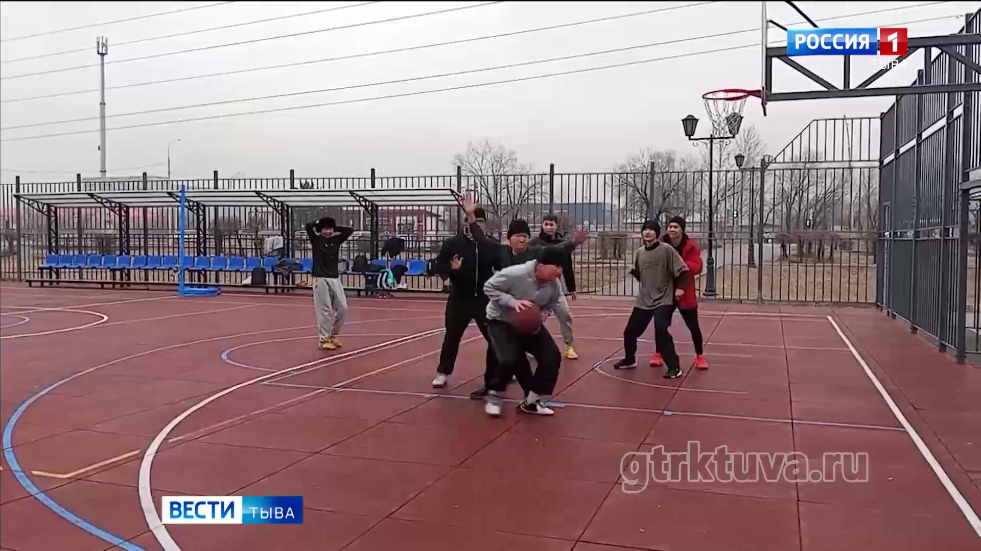 Спортивная площадка