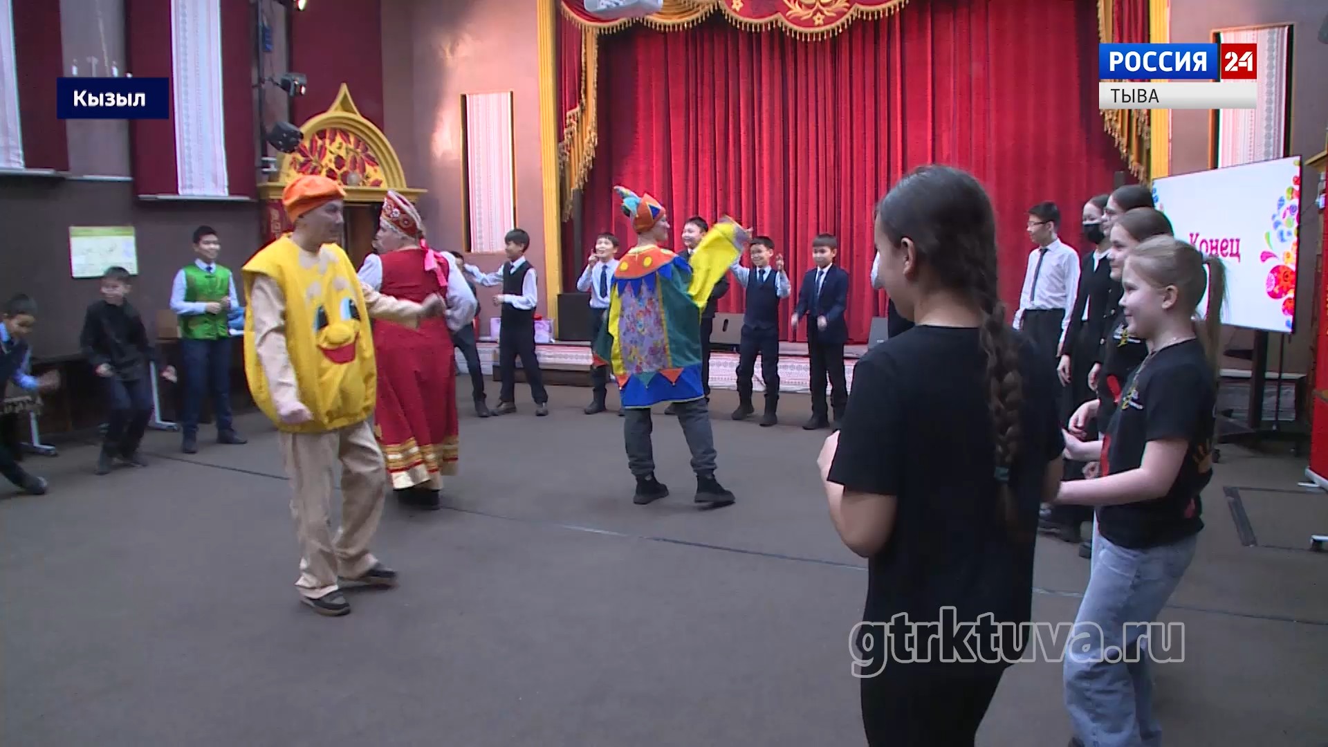 Школьная масленица