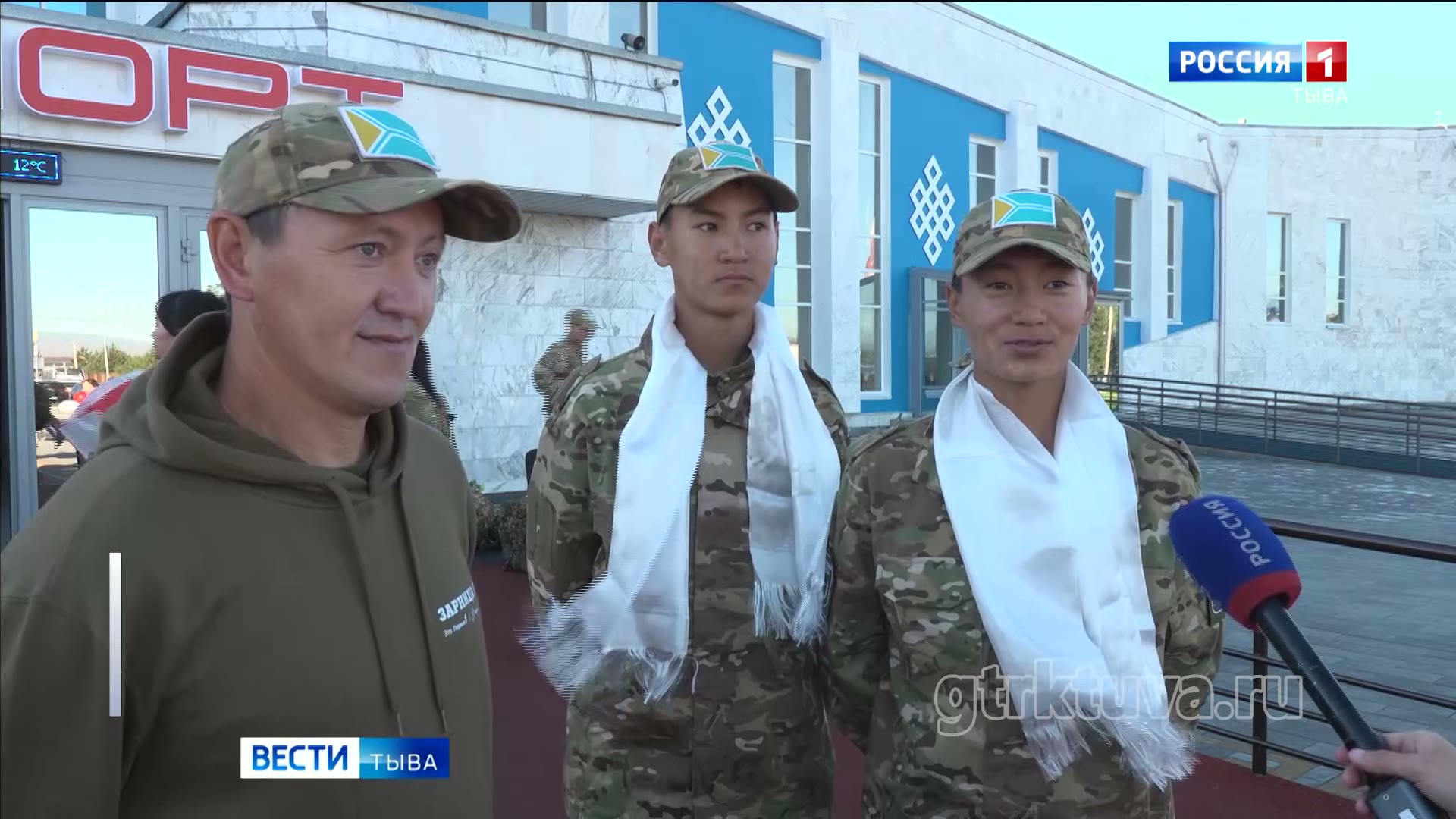 Понюхать пороху